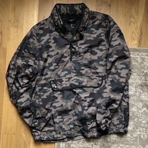 Camo windbreaker